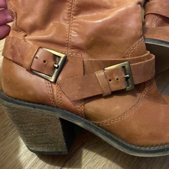 Steve Madden soft leather boots. - Picture 10 of 10